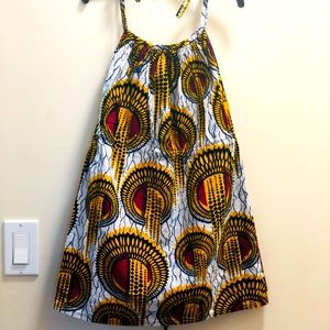 Girls dress size S pre-owned in good condition